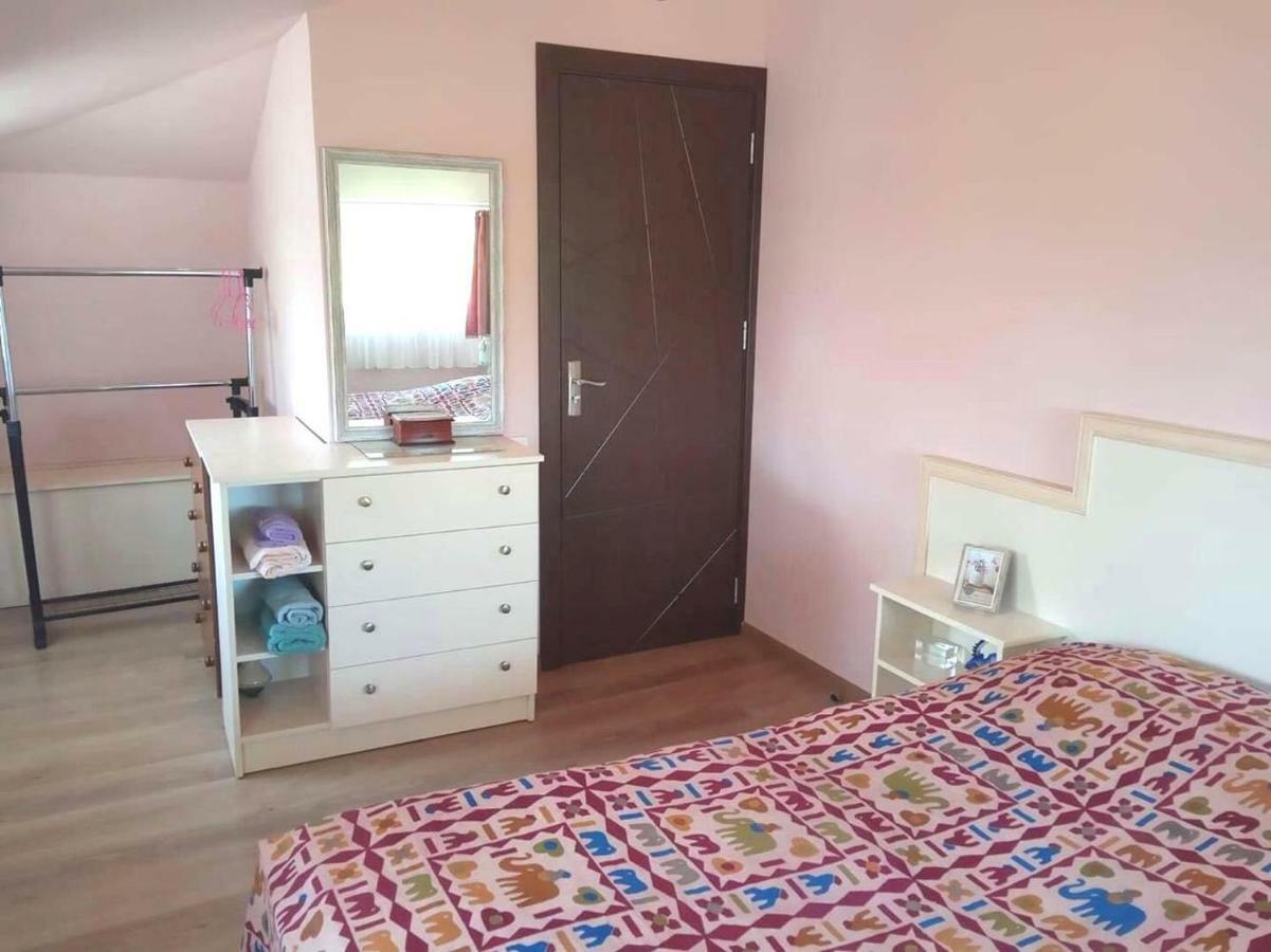 Nino'S Veranda Apartment تأيلافي المظهر الخارجي الصورة